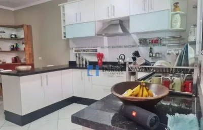 Excelente sobrado na freguesia do ó, 3 dormitórios, 240m² de área construída, a menos de 600 mt das necessidades cotidianas.