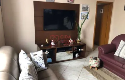 Ótima localização -próx. imperatriz - edícula c/ banheiro - 02 vaga gar. -