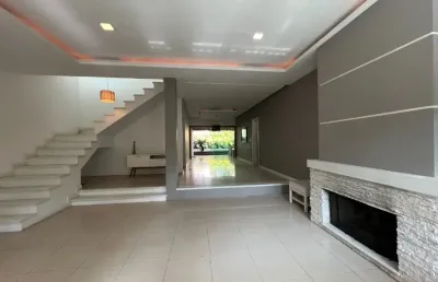 Casa em condomínio fechado – conforto e natureza em teresópolis!