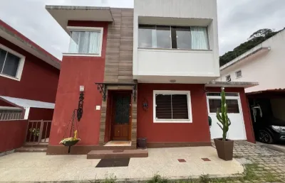 Casa em condomínio fechado com 2 quartos à venda na Estrada do Vale Feliz, 25, Albuquerque, Teresópolis