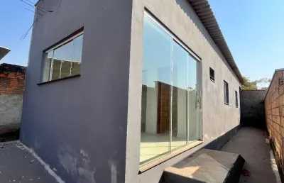 Vende-se casa em são josé da barra com estrutura de sobrado