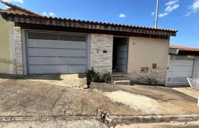 Linda casa disponível para venda em são josé da barra!