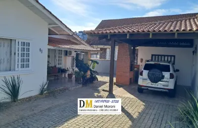 Casa com 3 quartos à venda no Anita Garibaldi, Joinville 