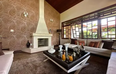 Casa em condomínio para locação em bragança paulista, condomínio residencial rosário de fátima, 5 dormitórios, 4 suítes