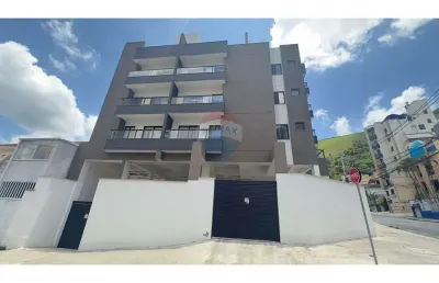 Apartamento quarto e sala com varanda, elevador e garagem no bairro são mateus, jf