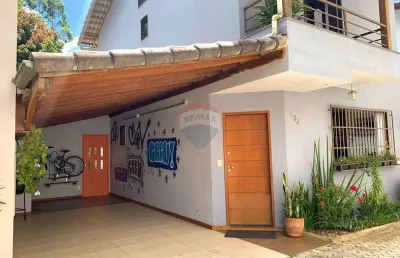Casa 3 quartos com suite em condomínio fechado no são pedro