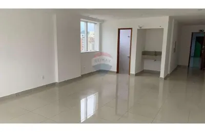 Sala comercial para alugar no Centro, Juiz de Fora 