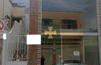Oportunidade única: ponto comercial à venda + casa nos fundos no centro de bragança paulista-sp!