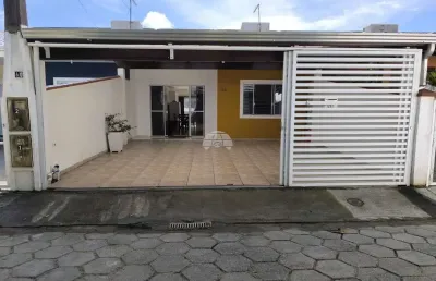 Casa com 2 quartos à venda na rua carmen fuck rodrigues, 54, praia de leste, pontal do paraná, 82 m2 por r$ 480.000