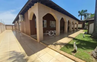 Casa com 4 dormitórios à venda, 780 m² por r$ 2.300.000 - centro - arapongas/pr