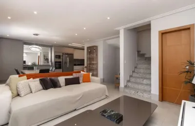 Atraente casa tipo para venda em parque são domingos com 3 quartos, sendo 3 suítes, 183m²