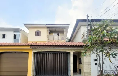 Funcional sobrado para venda em city pinheirinho com 3 quartos, sendo 1 suíte, 224m²