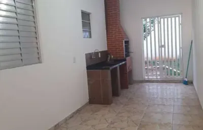 Casa com 2 quartos à venda na Rua Diva Costa Ribeiro, 51, Parque Bom Retiro, Paulínia