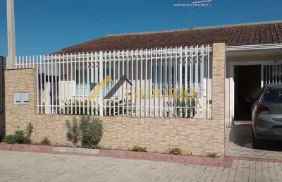 Excelente casa!!! 02 qtos., com edícula, 480m² de área total