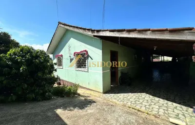 Bela casa! 360m² de área total, aceita permuta, bem localizado