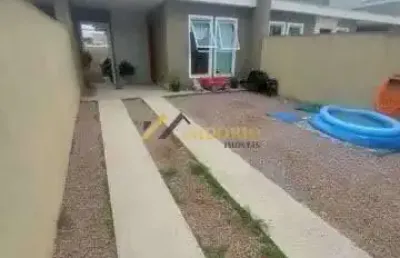Ótima casa!!! 03 qtos., suíte, 02 vagas de garagem.
