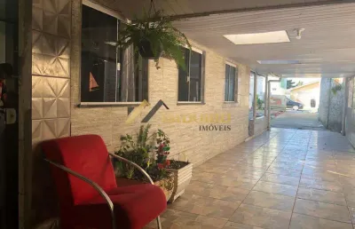 Ótima casa! 455m² de área total, 04 qtos., bem localizado