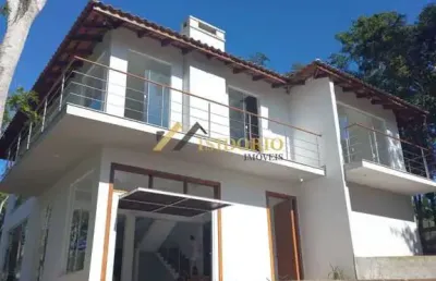Espetacular sobrado!!! 05 qtos., lago / cond. privátivo,lareira