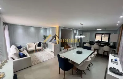Triplex alto padrão! suíte, terraço, área gourmet c/ churras.