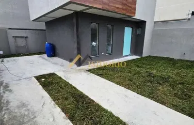 Belo sobrado novo! arquitetura moderna, suíte, sacada, terraço