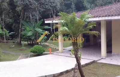 Chácara em bocaiúva do sul! 03 quartos, churrasqueira, 02 vagas