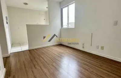 Apartamento em itaqui! 02 quartos, vaga de garagem, piscina