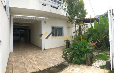 Sobrado no centro de pinhais! 4 quartos, suíte, 4 vagas de gar.