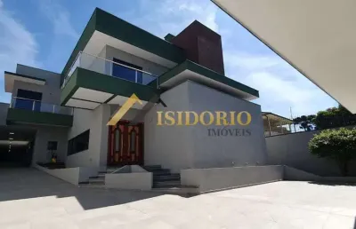 Sobrado alto padrão! 04 quartos, suíte, sacada, área gourmet