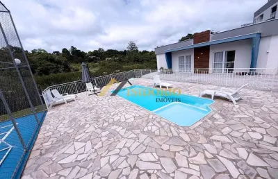 Apartamento em itaboa! semi mobiliado, sacada com churras.