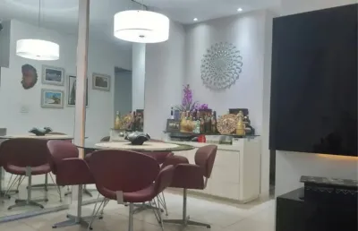 Apartamento,varanda,2 quartos sendo 1 suite e 1 vaga.play club completo.