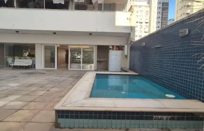 Icarai- apartamento amplo,4 quartos,varanda e 2 vagas.