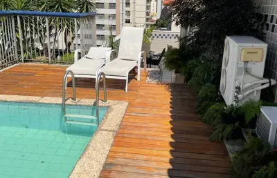 Cobertura linear,piscina,churrasqueira,varandão,3 quartos com 1 suíte e 2 vagas.