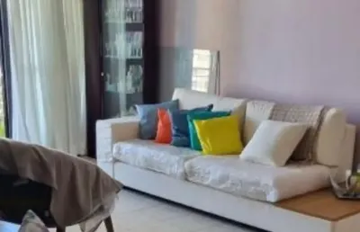 Lindo apartamento com 4 quartos sendo 1 suíte,varanda e 2 vagas