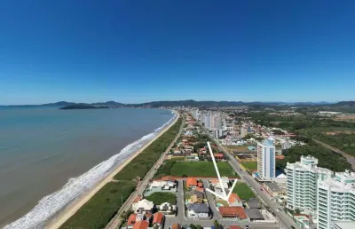Apartamento para venda em balneário piçarras, centro, 4 dormitórios, 4 suítes, 5 banheiros, 2 vagas