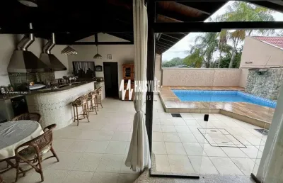 Casa para venda em joinville, saguaçu, 3 dormitórios, 2 suítes, 3 banheiros, 4 vagas
