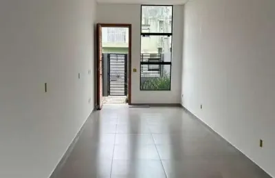 Casa para venda em balneário piçarras, itacolomi, 2 dormitórios, 1 suíte, 2 banheiros, 1 vaga