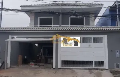 Sobrado novo para venda, vila osasco, com 3 suítes, quintal com churrasqueira.