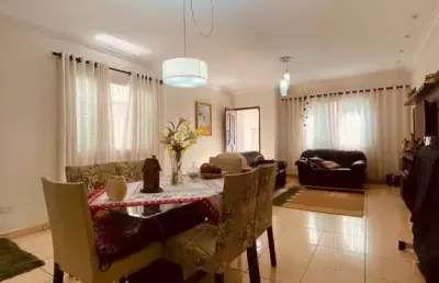 Sobrado para venda, jardim d'abril, osasco, com 3 dormitórios, quintal com churrasqueira, 2 vagas de garagem.