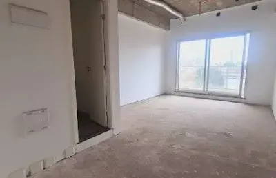 Sala comercial, banheiro privativo, 1 vaga de garagem, vila campesina/osasco.