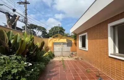 Casa térrea para venda ou locação comercial em presidente altino osasco, com 3 dormitórios, 2 banheiros e 4 vagas de garagem, depósito, terraço