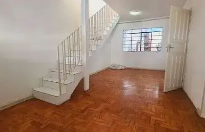 Terreno 10 x 25, 250 metros no bela vista, com sobrado, 4 dormitórios, 2 vagas de garagem.