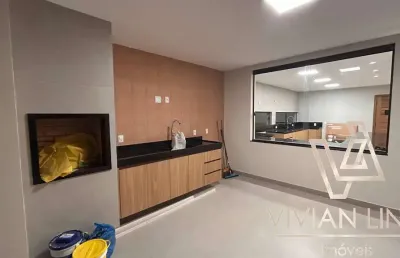 Casa de alto padrão à venda no condomínio jardim do lago – búzios