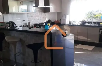 Casa com 3 dormitórios à venda, 320 m² por r$ 1.300.000 - colinas de santa bárbara - pouso alegre/mg