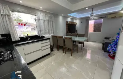 Linda casa mobiliada com piscina próxima a avenida principal bairro lisboa