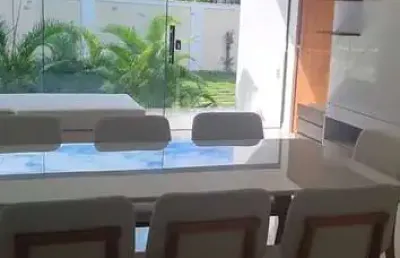 Imperdível apartamento de 2 quartos no centro de porto seguro-ba, com suíte, 2 banheiros, garagem e 106m² de conforto.