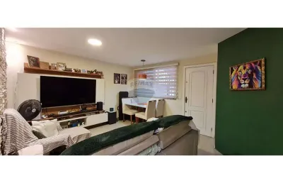 Casa com 3 quartos à venda na Rua Jagoroaba, 131, Vila Valqueire, Rio de Janeiro