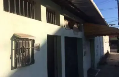 Ótima casa comercial+restaurante anexo 250m2 ao lado feira peixinhos aceito carro ou sítio