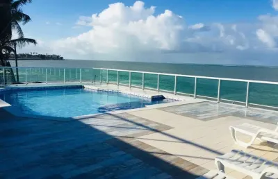 Melhor triplex 850m2, 03 vagas, beira mar, pau amarelo, financio, aceito imóvel ou carro