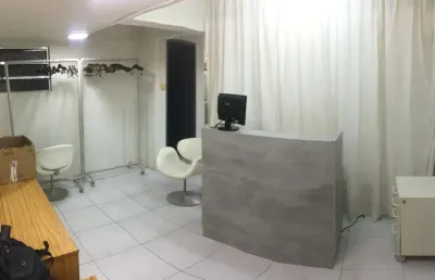 Excelente sala/loja comercial, 3 elevadores, não tem garagem, boa vista, financio ac/carro