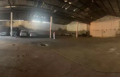 Ótima galpão 500m2 com escritório, portaria 24h, ótima localização
